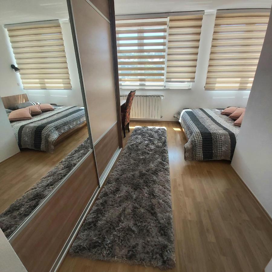 Apartman Lala SJJ Exterior photo